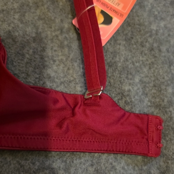Maidenform Burgundy Bra - Picture 4 of 4